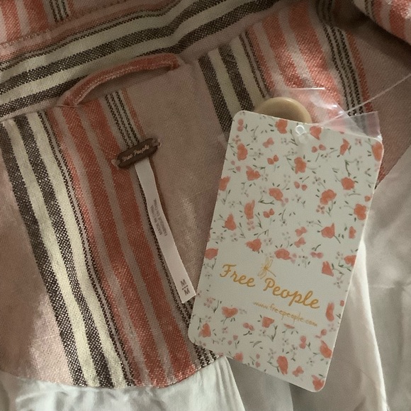 🏷NWT 🌸FREE PEOPLE Simply Stripe Blazer - Picture 8 of 8